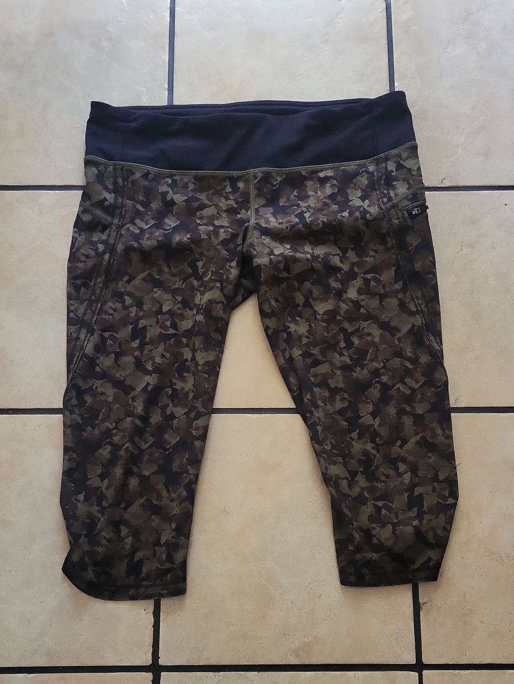lululemon athletica Olive Camo Capri Leggings with Black Waistband